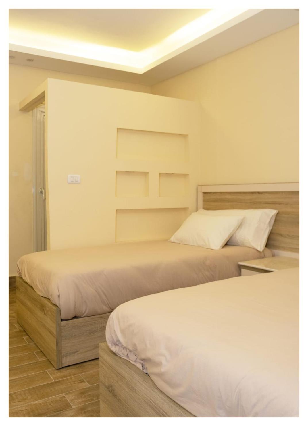 Hassan Pyramids Hotel Kafret el-Gabal Eksteriør billede